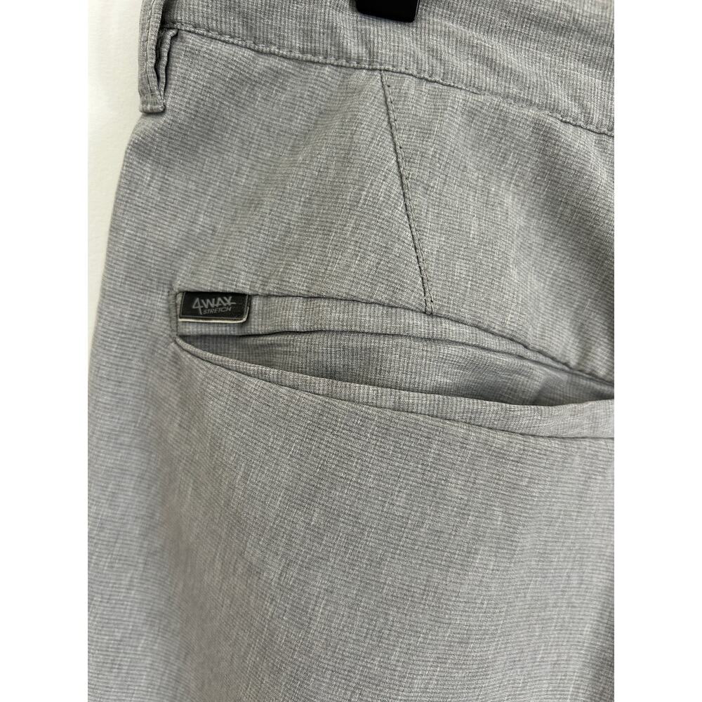 Billabong Men's Gray Hybrid Shorts - Size 30 - Picture 8 of 12